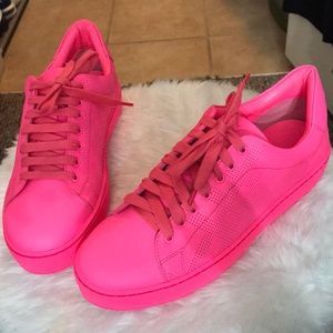 New authentic Burberry shoes, NEON PINK!